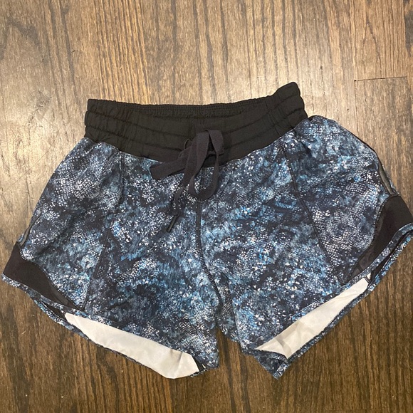lululemon athletica Pants - Women’s Lululemon Athletic Shorts